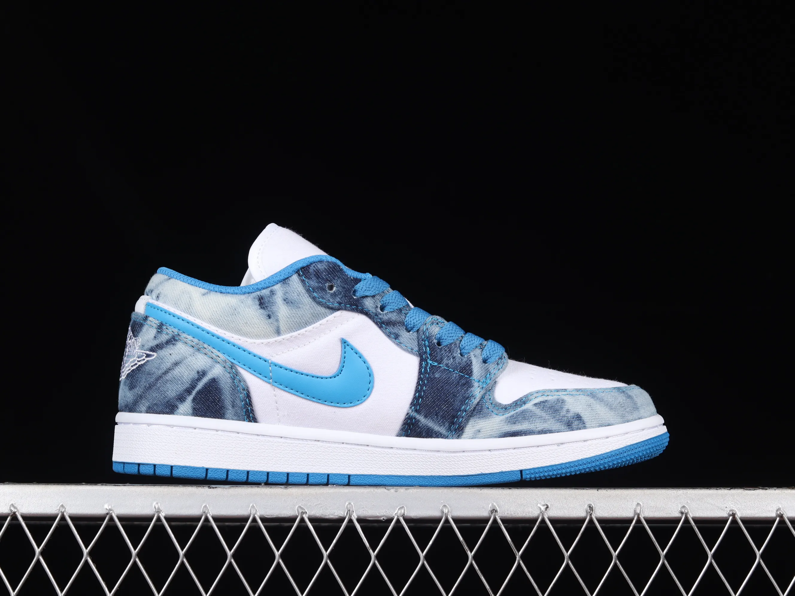 All categories Air Jordan Jordan series basketball shoes Air Jordan 1 Low Z version Air Jordan 1 Low "Washed Denim" AJ1 Joe 1 navy washed denim low-top casual sneakers DM8947-100